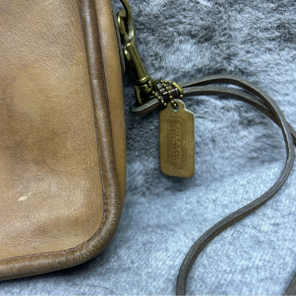 Coach Vintage 1970s Made in NYC Leather Satchel Convertible Clutch Camel 911-061 - Picture 16 of 16